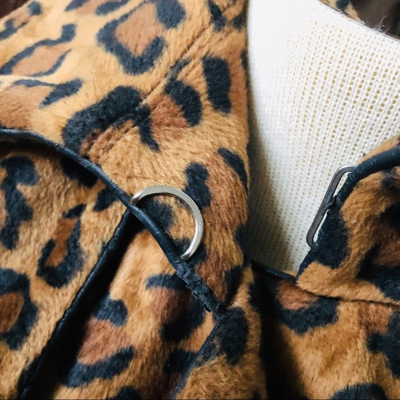 Betsey Johnson Leopard Print Faux Fur trench coat Sz m - Picture 14 of 16